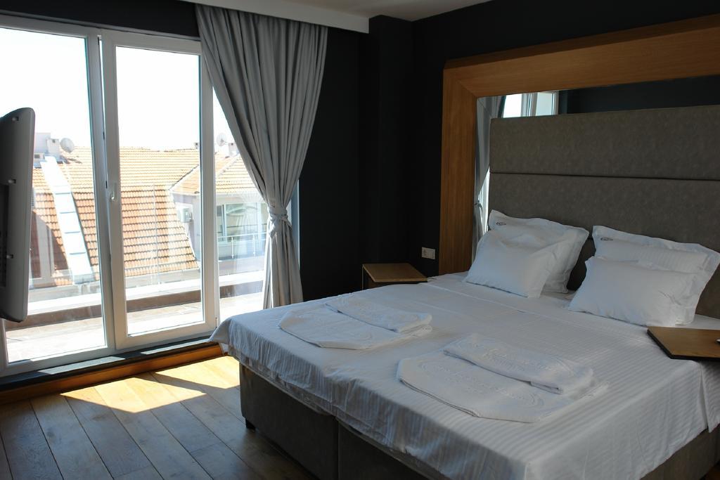 Botabara Del Mar Boutique Aparthotel Pomorie Phòng bức ảnh