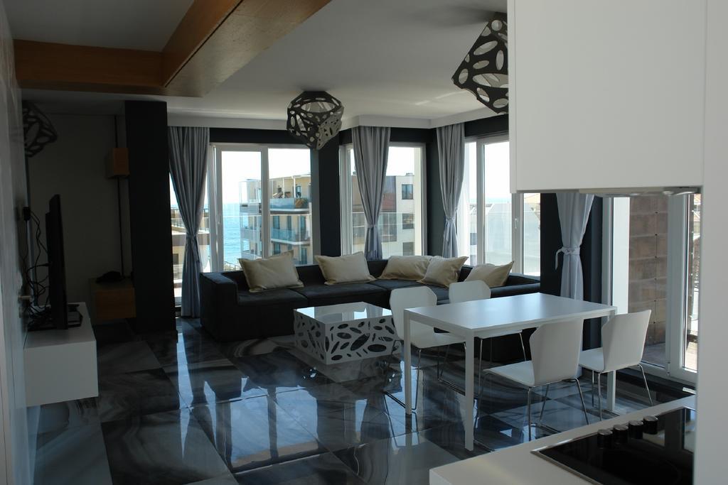 Botabara Del Mar Boutique Aparthotel Pomorie Ngoại thất bức ảnh