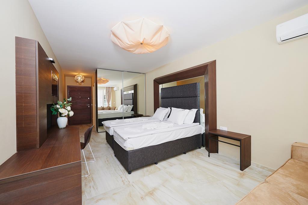 Botabara Del Mar Boutique Aparthotel Pomorie Phòng bức ảnh