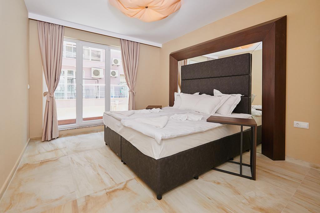 Botabara Del Mar Boutique Aparthotel Pomorie Phòng bức ảnh