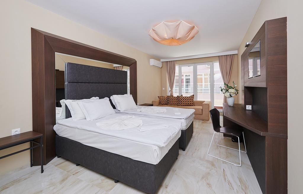 Botabara Del Mar Boutique Aparthotel Pomorie Phòng bức ảnh